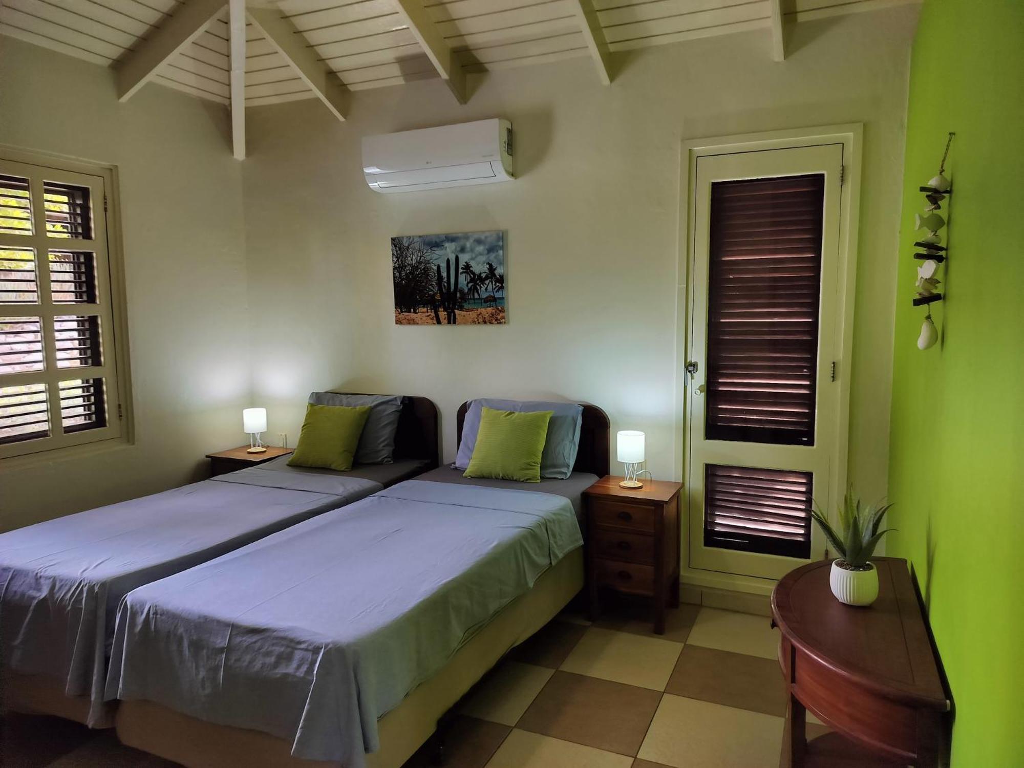 Blue Bay Beach Villa At Pool And Golfcourse Esterno foto